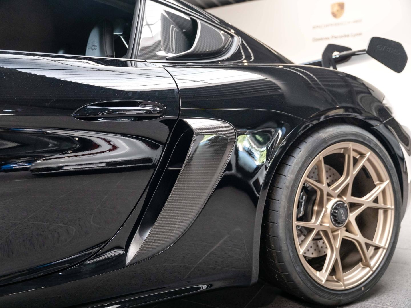 Voitures occasions PORSCHE 718 Cayman GT4 RS Champagne-au-Mont-d'Or