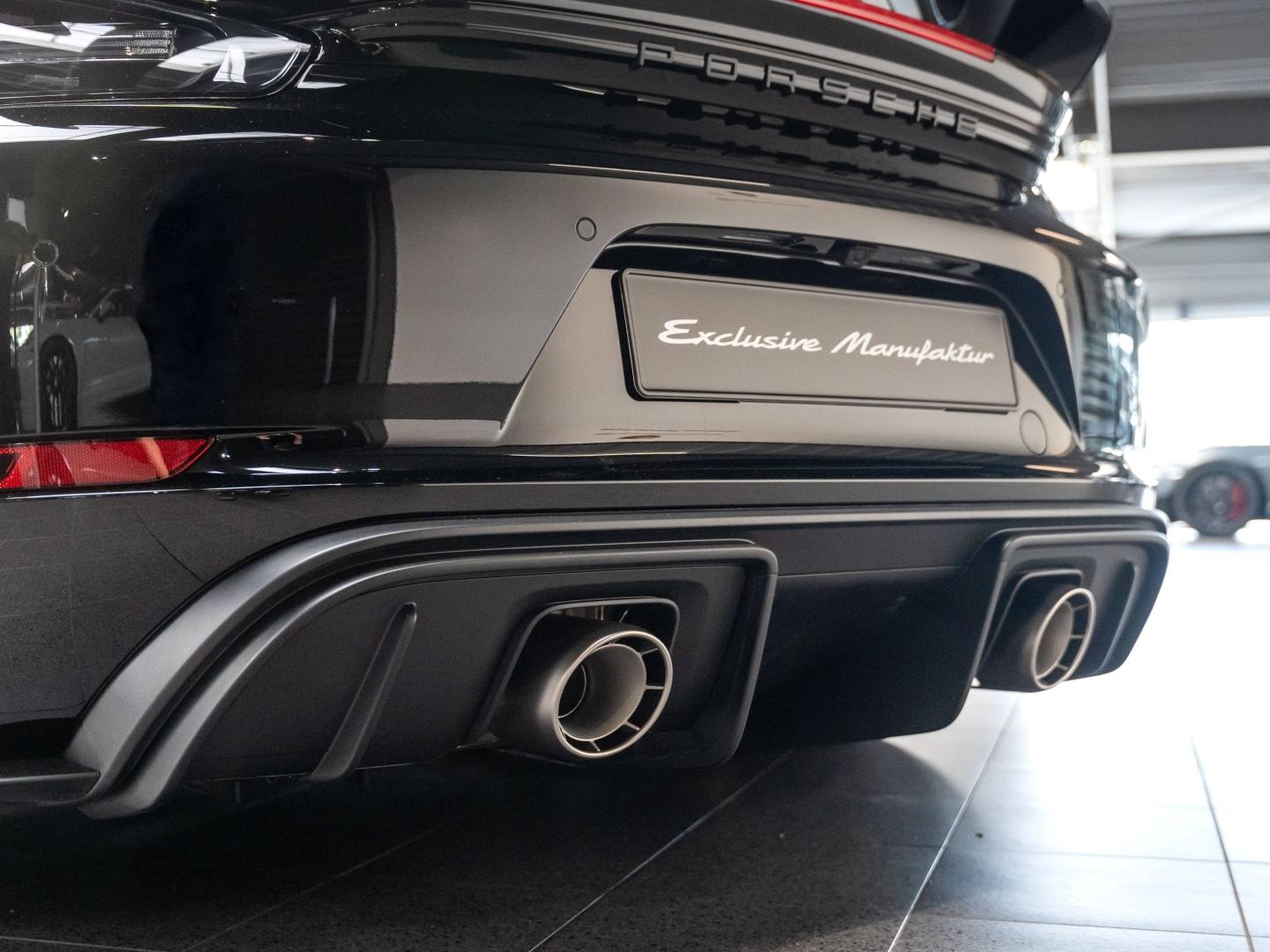 Voitures occasions PORSCHE 718 Cayman GT4 RS Champagne-au-Mont-d'Or