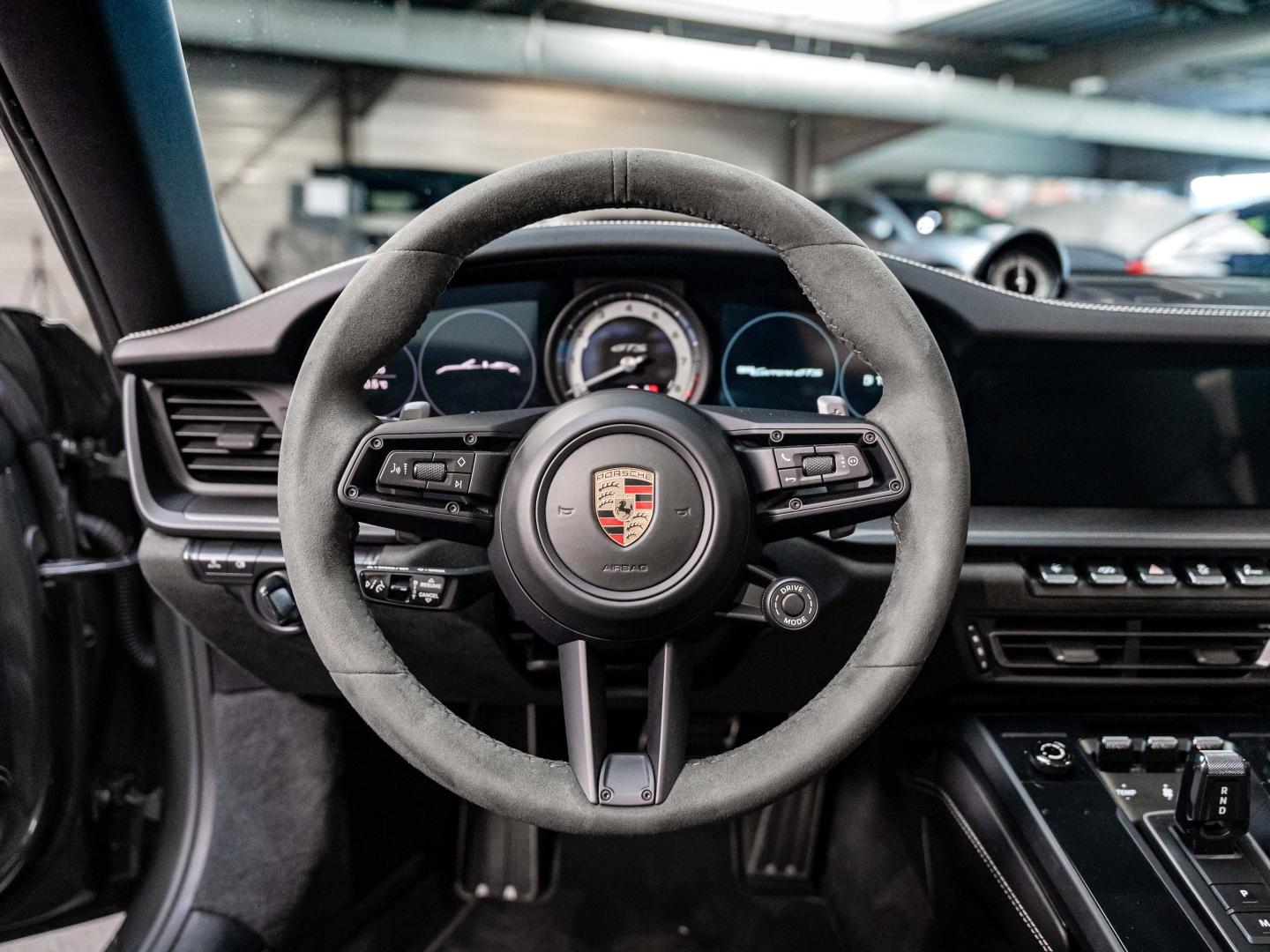 Voitures occasions PORSCHE 911 Cabriolet Carrera GTS Champagne-au-Mont-d'Or