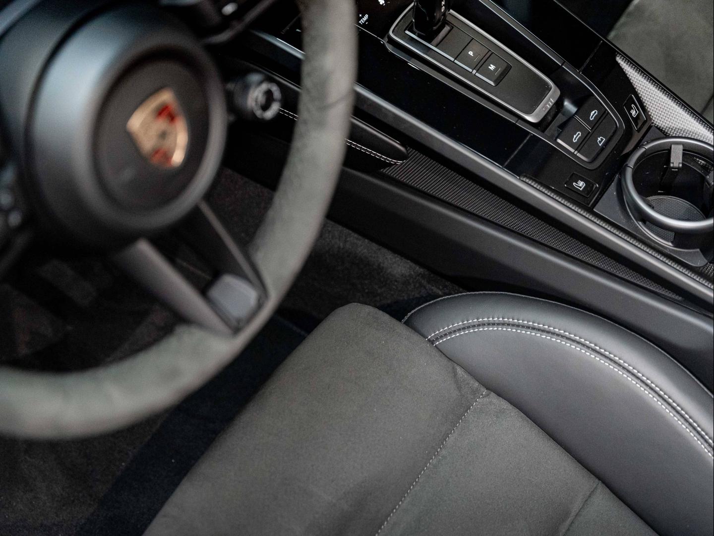 Voitures occasions PORSCHE 911 Cabriolet Carrera GTS Champagne-au-Mont-d'Or