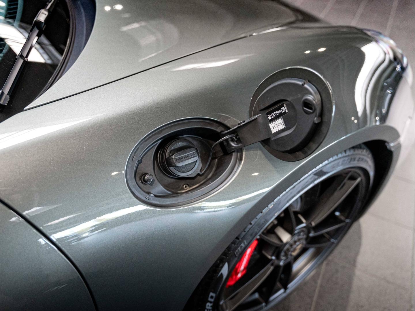 Voitures occasions PORSCHE 911 Cabriolet Carrera GTS Champagne-au-Mont-d'Or