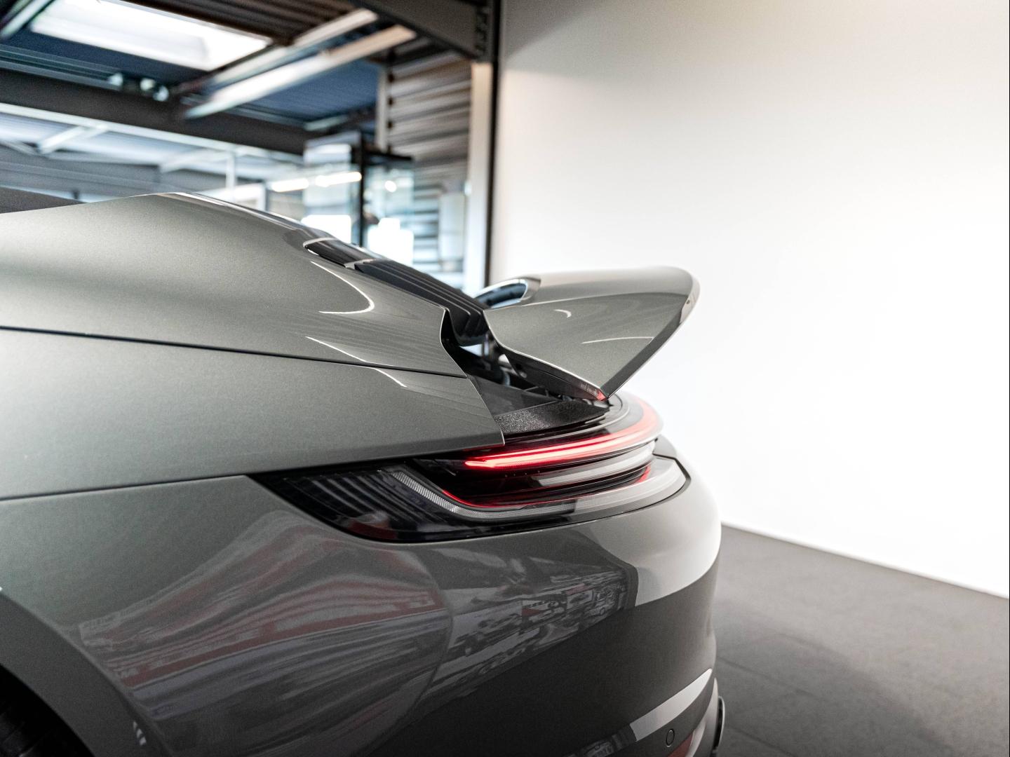 Voitures occasions PORSCHE 911 Cabriolet Carrera GTS Champagne-au-Mont-d'Or