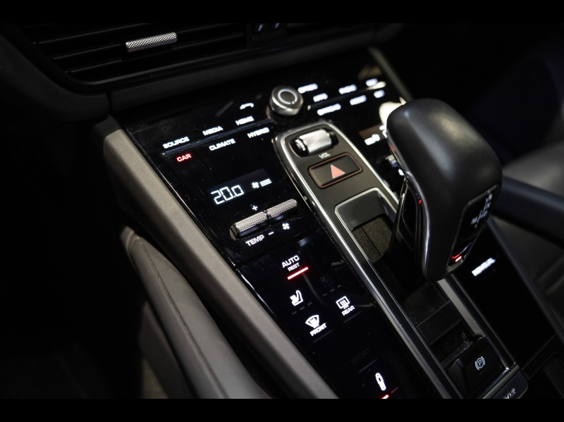 Voitures occasions PORSCHE CAYENNE E-Hybrid Saint-Witz