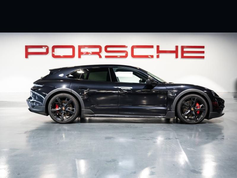 Voitures occasions PORSCHE Taycan Cross Turismo 4S Saint-Witz
