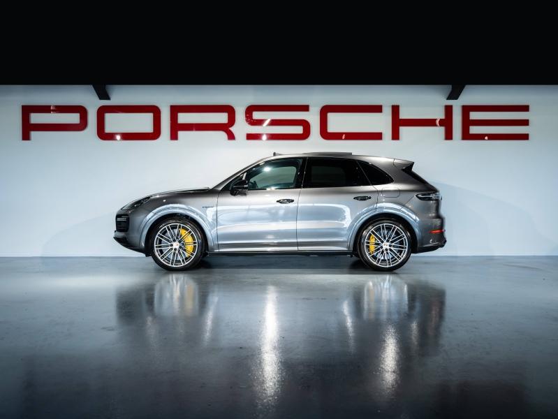 Voitures occasions PORSCHE CAYENNE Turbo S E-Hybrid Saint-Witz