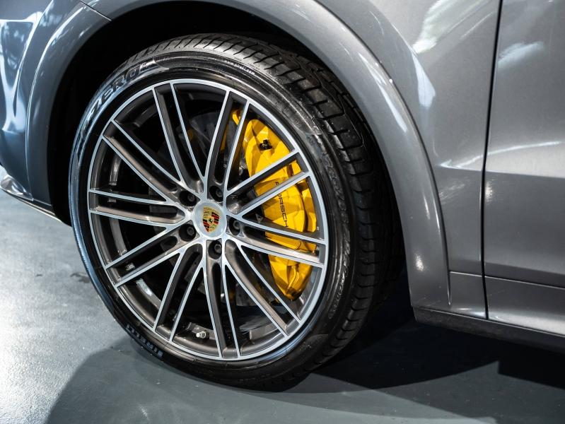Voitures occasions PORSCHE CAYENNE Turbo S E-Hybrid Saint-Witz