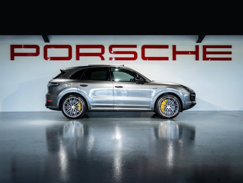 Voitures occasions PORSCHE CAYENNE Turbo S E-Hybrid Saint-Witz