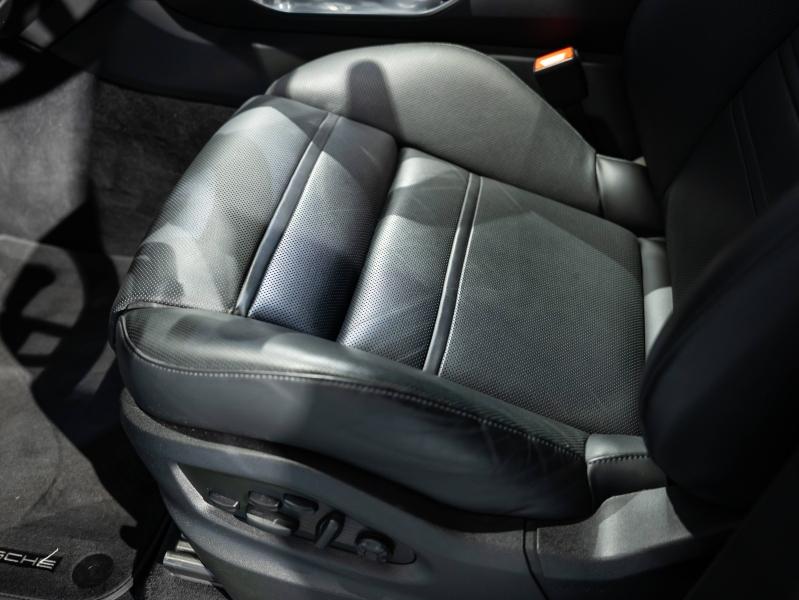 Voitures occasions PORSCHE CAYENNE Turbo S E-Hybrid Saint-Witz