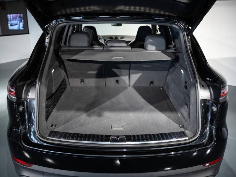 Voitures occasions PORSCHE CAYENNE E-Hybrid Saint-Witz