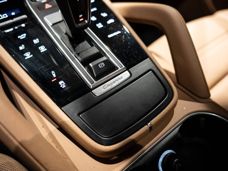 Voitures occasions PORSCHE CAYENNE E-Hybrid Saint-Witz