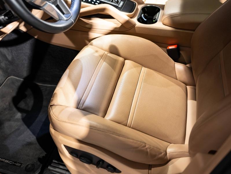 Voitures occasions PORSCHE CAYENNE E-Hybrid Saint-Witz