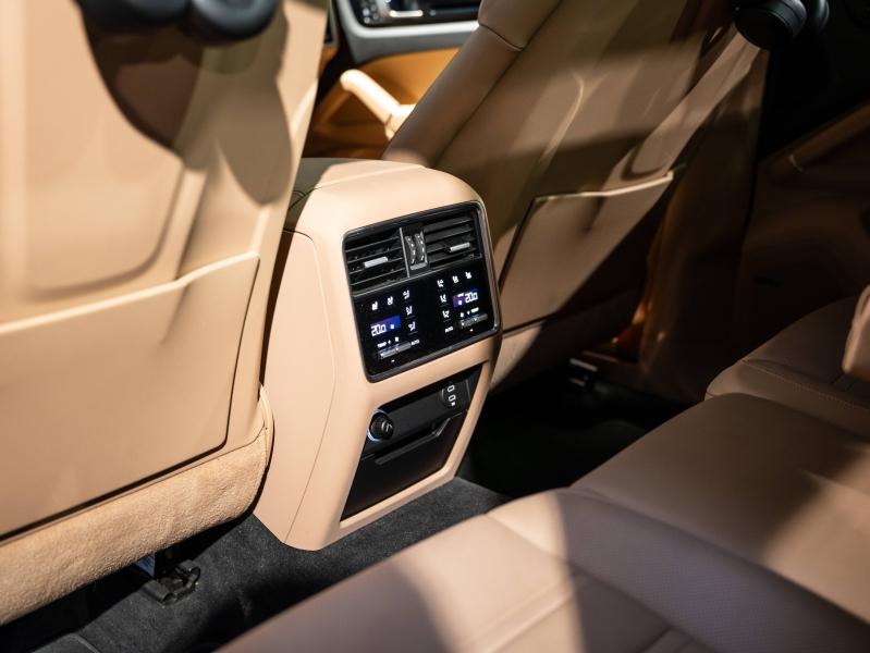 Voitures occasions PORSCHE CAYENNE E-Hybrid Saint-Witz