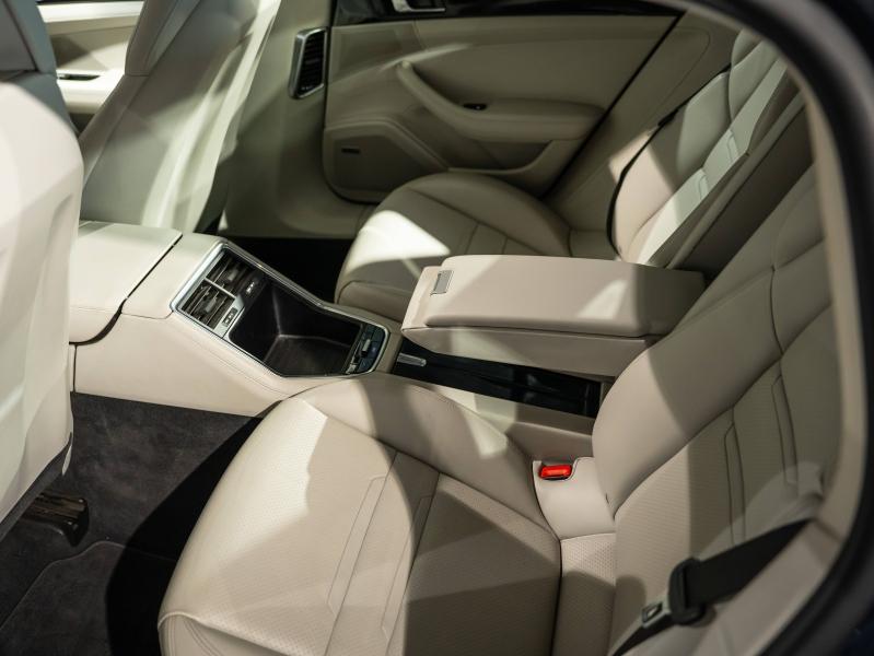 Voitures occasions PORSCHE PANAMERA 4 E-Hybrid Saint-Witz