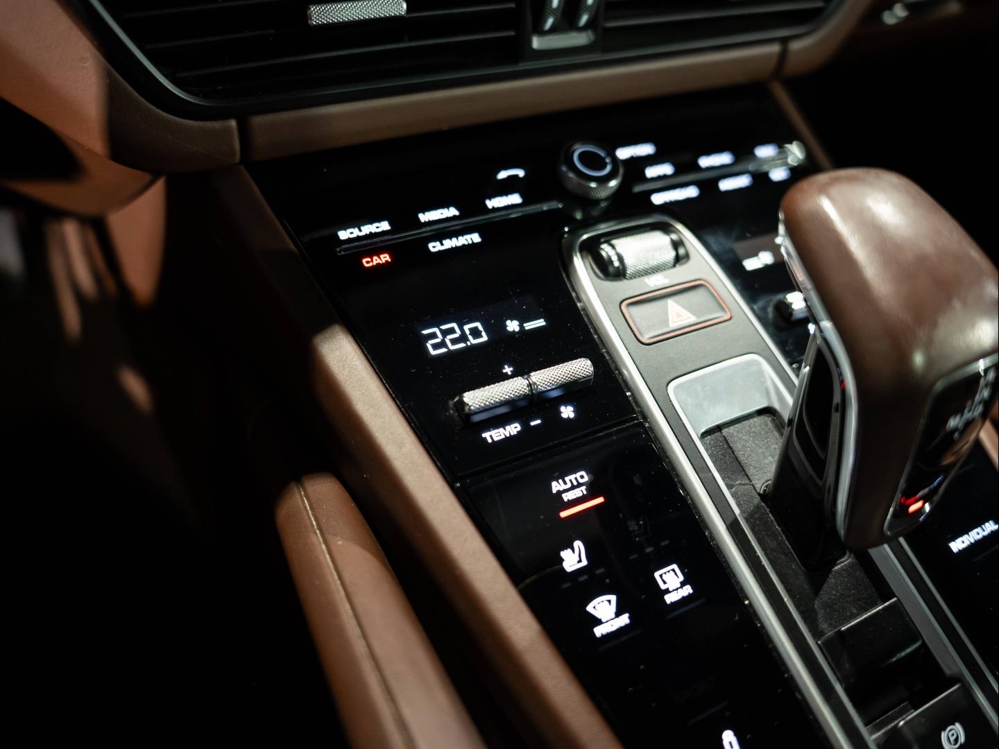 Voitures occasions PORSCHE Cayenne Coupe E-Hybrid Saint-Witz