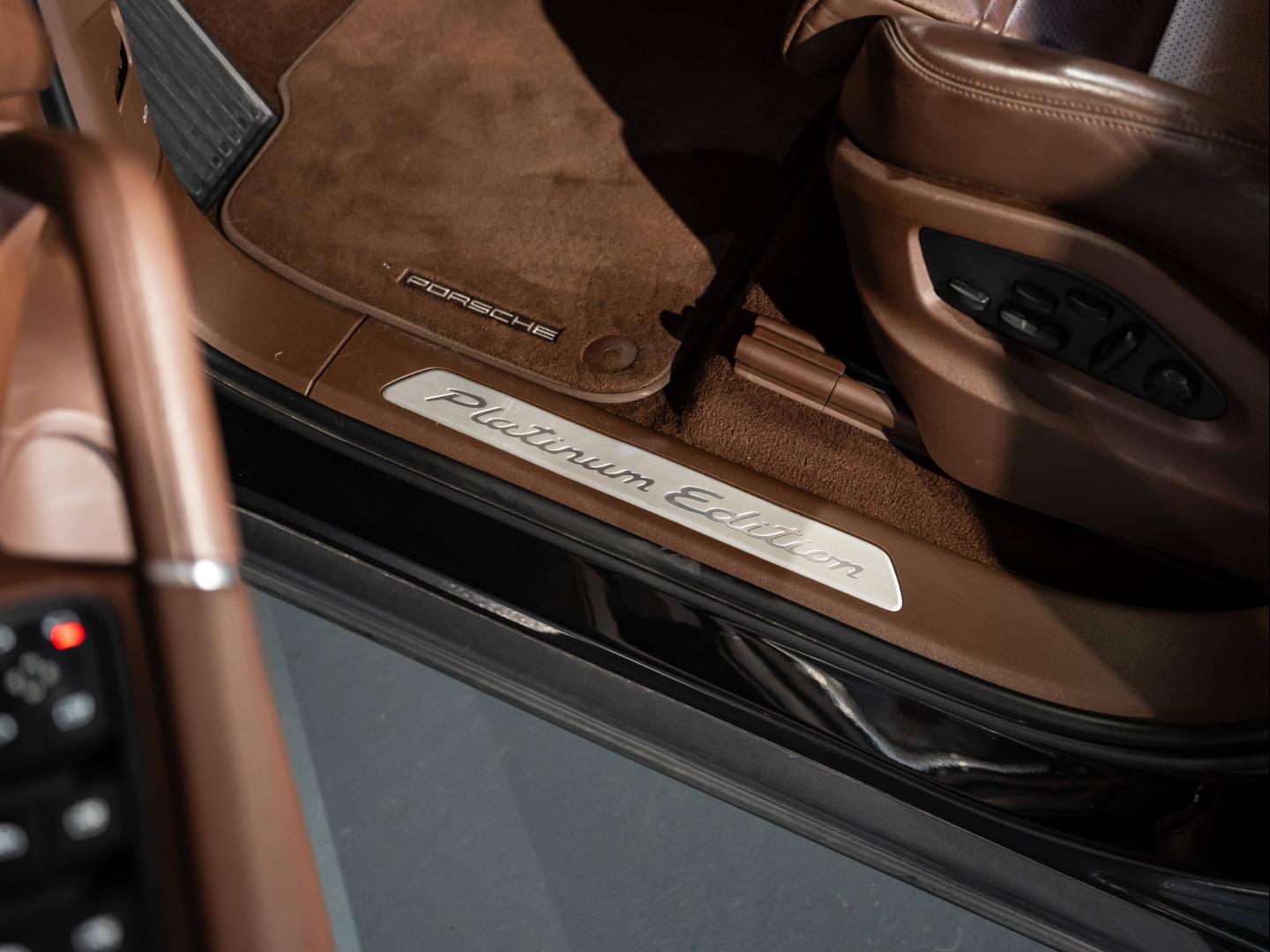 Voitures occasions PORSCHE Cayenne Coupe E-Hybrid Saint-Witz