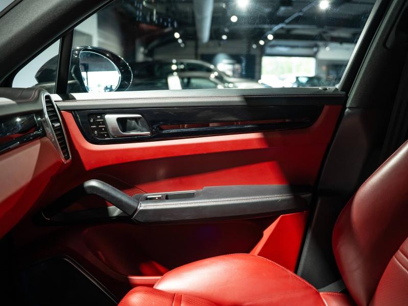 Voitures occasions PORSCHE Cayenne Coupe E-Hybrid Saint-Witz
