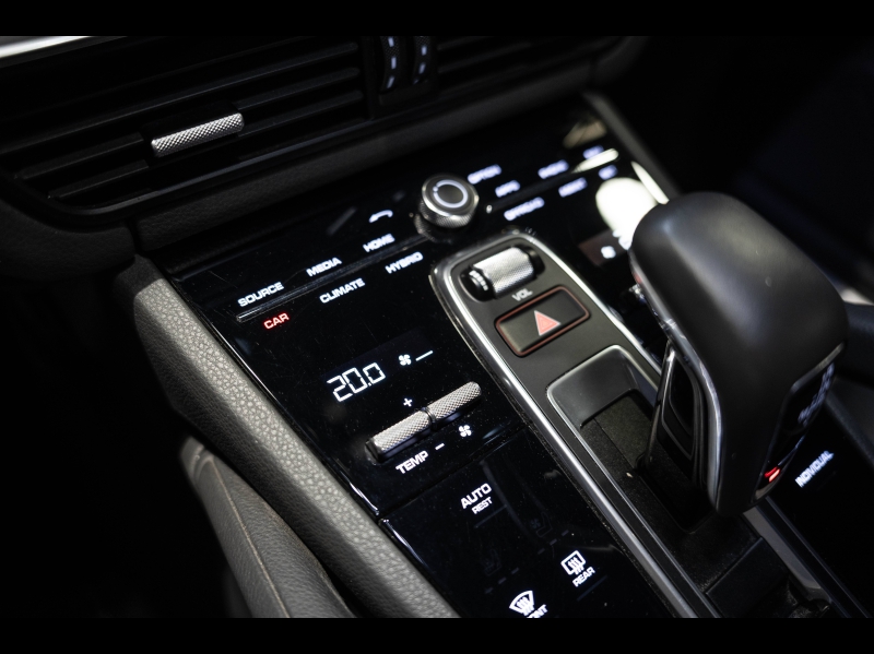 Voitures occasions PORSCHE CAYENNE E-Hybrid Saint-Witz