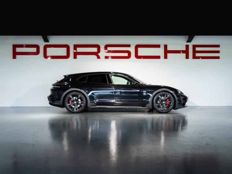 Voitures occasions PORSCHE Taycan Cross Turismo 4S Saint-Witz