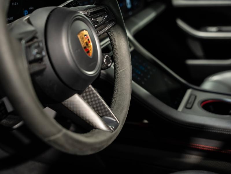 Voitures occasions PORSCHE Taycan Cross Turismo 4S Saint-Witz