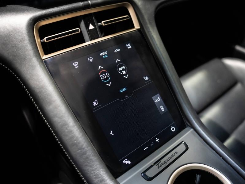 Voitures occasions PORSCHE Taycan 4S Saint-Witz