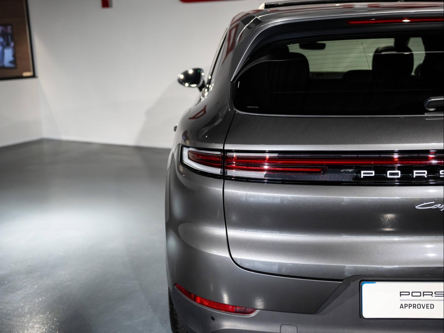 Voitures occasions PORSCHE CAYENNE E-Hybrid Saint-Witz