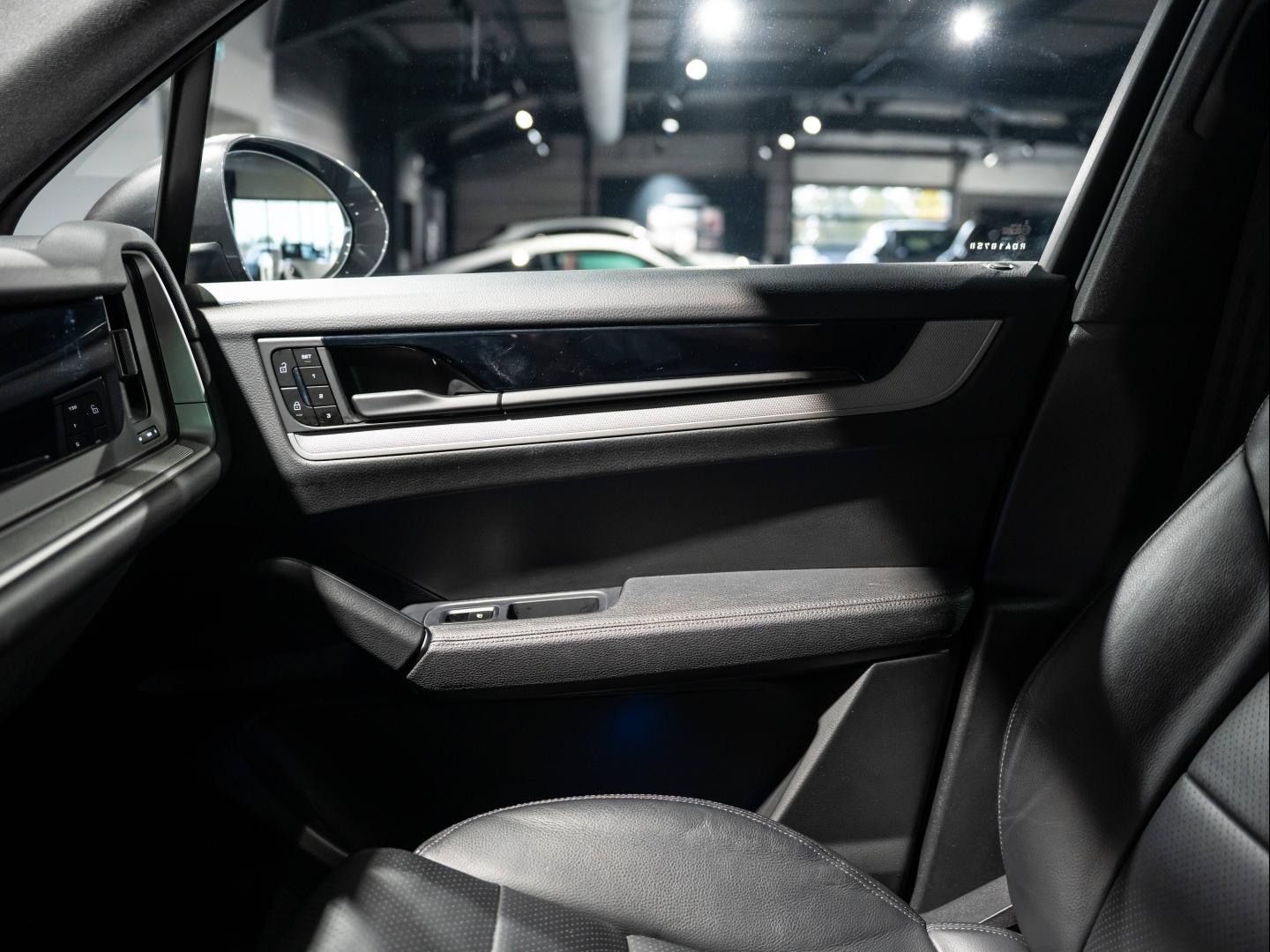 Voitures occasions PORSCHE CAYENNE E-Hybrid Saint-Witz
