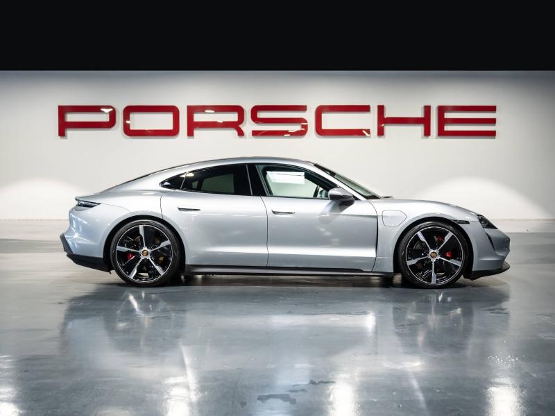 Voitures occasions PORSCHE Taycan 4S Saint-Witz