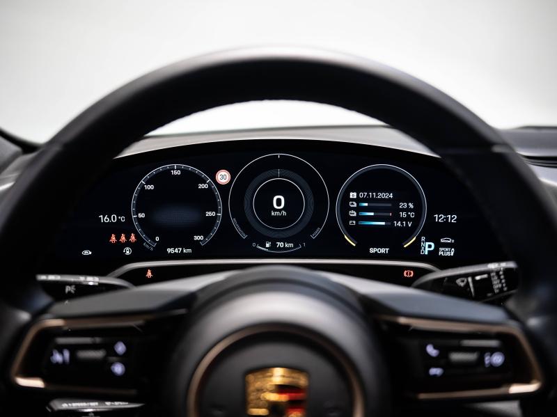 Voitures occasions PORSCHE Taycan 4S Saint-Witz