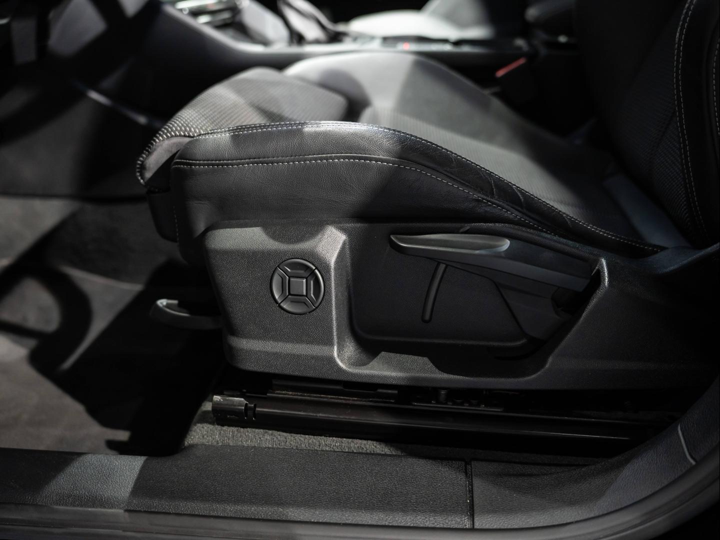 Voitures occasions Audi Q3 Sportback S line Saint-Witz