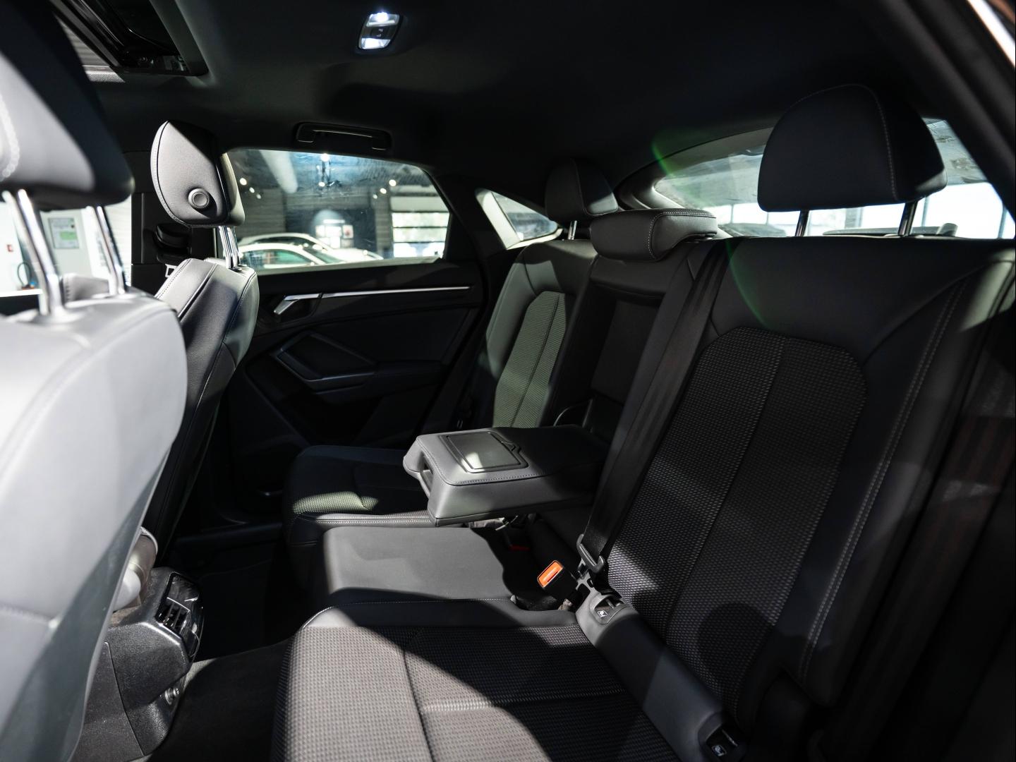 Voitures occasions Audi Q3 Sportback S line Saint-Witz