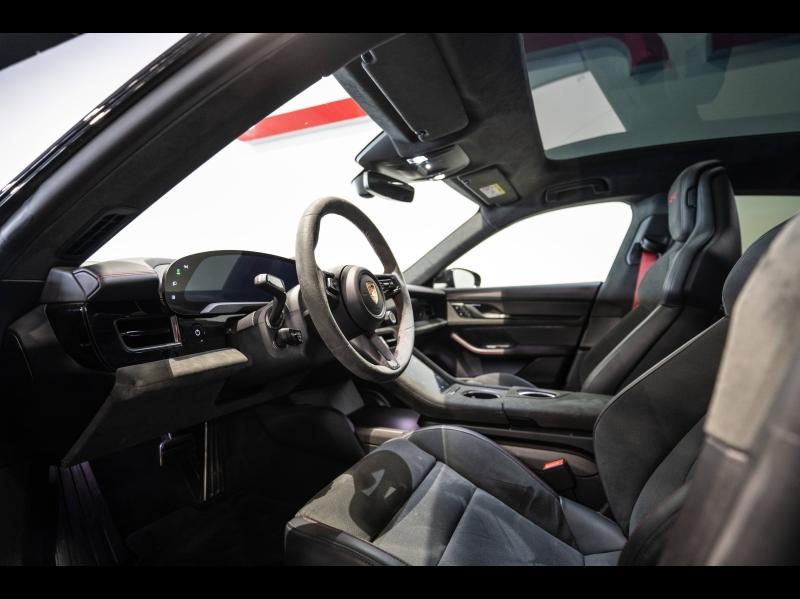 Voitures occasions PORSCHE Taycan GTS Saint-Witz
