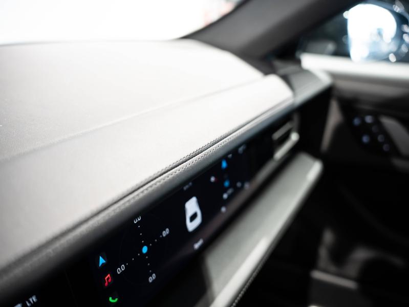 Voitures occasions PORSCHE Taycan Cross Turismo 4S Saint-Witz