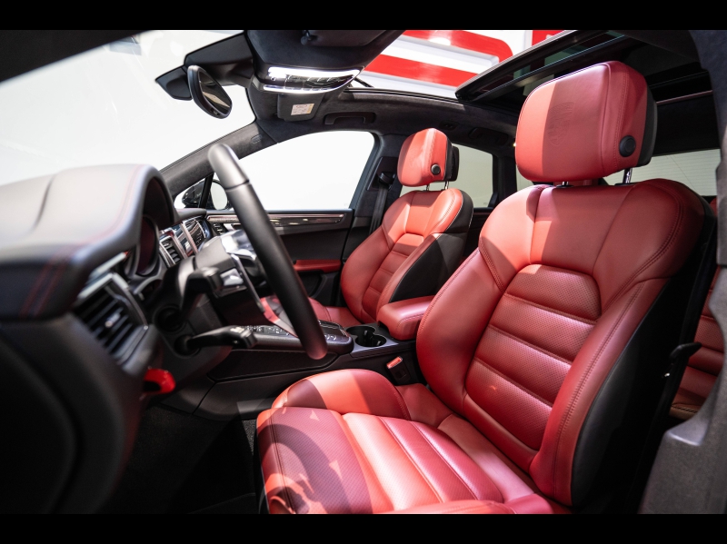 Voitures occasions PORSCHE MACAN Turbo Saint-Witz
