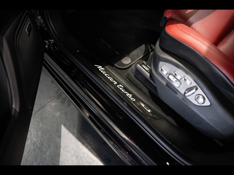 Voitures occasions PORSCHE MACAN Turbo Saint-Witz