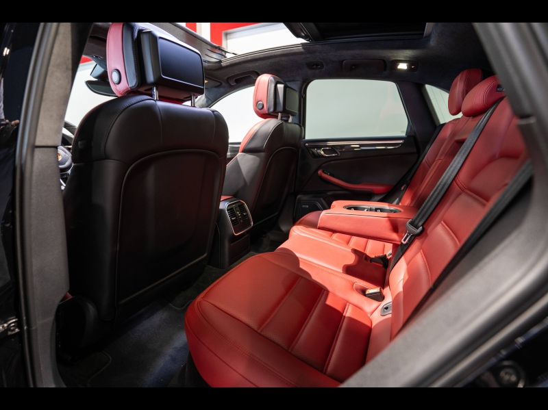 Voitures occasions PORSCHE MACAN Turbo Saint-Witz