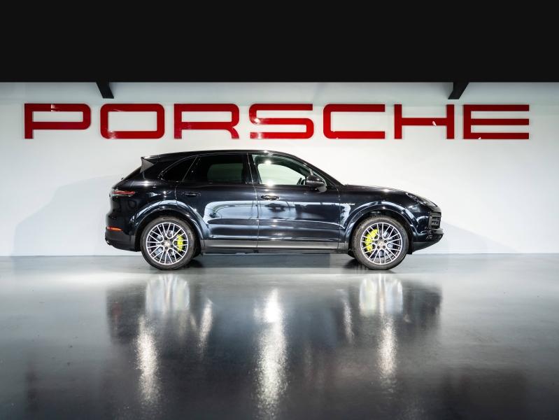 Voitures occasions PORSCHE CAYENNE E-Hybrid Saint-Witz