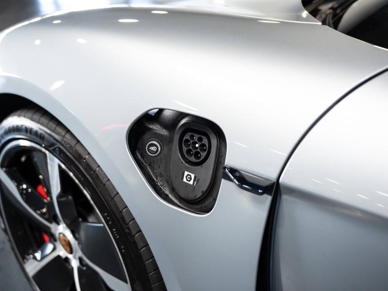 Voitures occasions PORSCHE Taycan 4S Saint-Witz