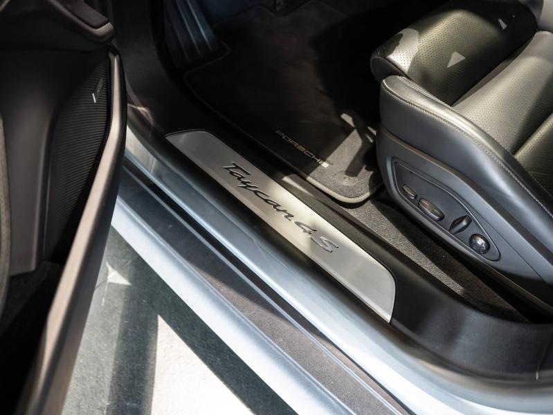 Voitures occasions PORSCHE Taycan 4S Saint-Witz