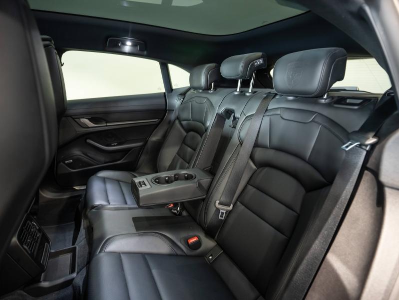 Voitures occasions PORSCHE Taycan 4S Saint-Witz