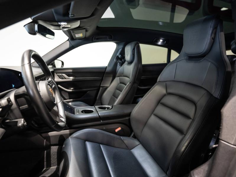 Voitures occasions PORSCHE Taycan Sport Turismo Base Saint-Witz