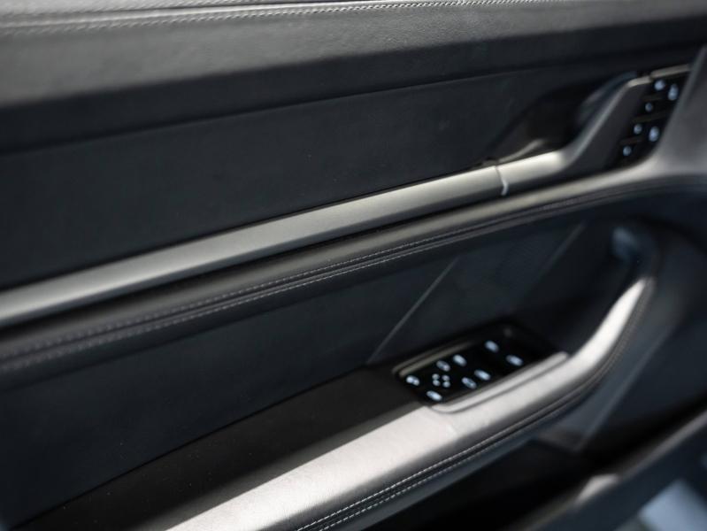 Voitures occasions PORSCHE Taycan Sport Turismo Base Saint-Witz