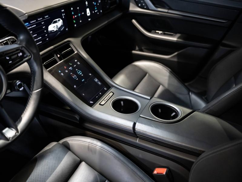 Voitures occasions PORSCHE Taycan Sport Turismo Base Saint-Witz