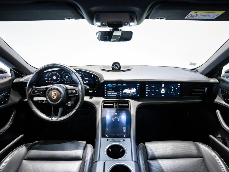 Voitures occasions PORSCHE Taycan Sport Turismo Base Saint-Witz