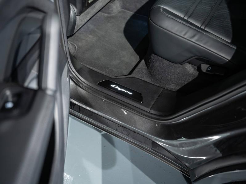 Voitures occasions PORSCHE Cayenne Coupe E-Hybrid Saint-Witz