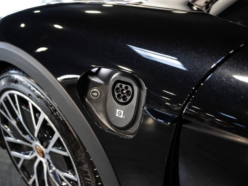 Voitures occasions PORSCHE Taycan Cross Turismo 4S Saint-Witz