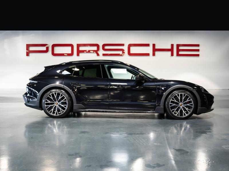 Voitures occasions PORSCHE Taycan Cross Turismo 4S Saint-Witz