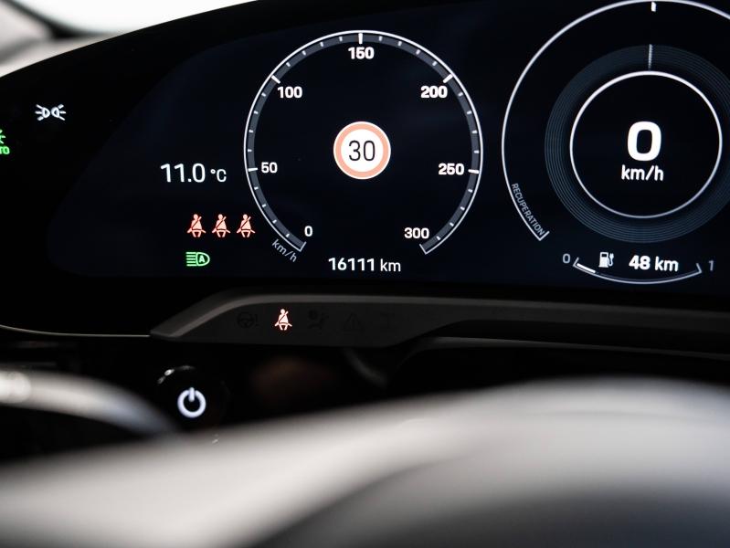 Voitures occasions PORSCHE Taycan Cross Turismo 4S Saint-Witz