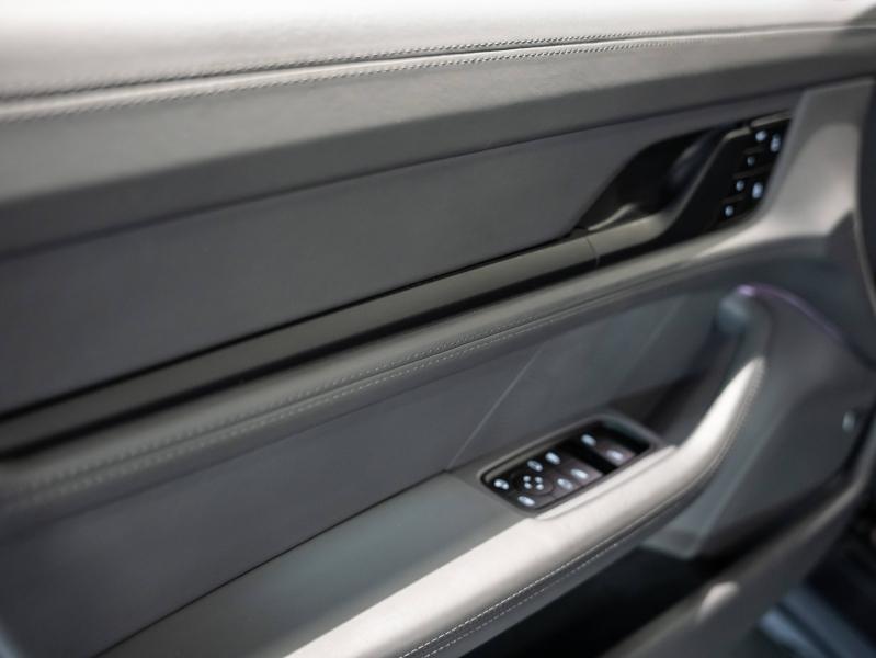 Voitures occasions PORSCHE Taycan Cross Turismo 4S Saint-Witz