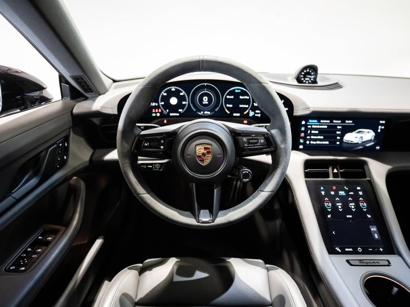 Voitures occasions PORSCHE Taycan Cross Turismo 4S Saint-Witz