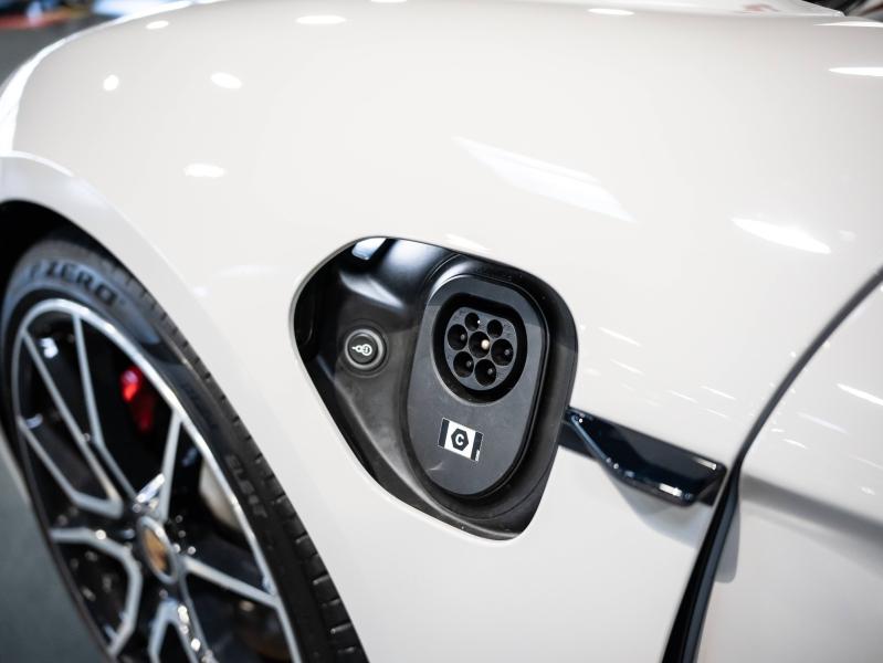 Voitures occasions PORSCHE Taycan 4S Saint-Witz